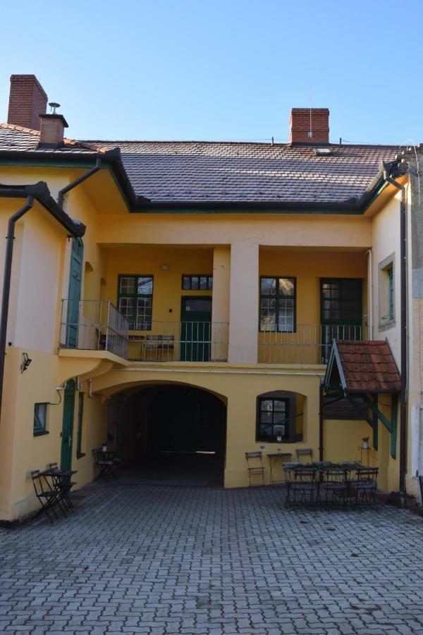 Hauser-Bodnár Ház Eger Exterior foto