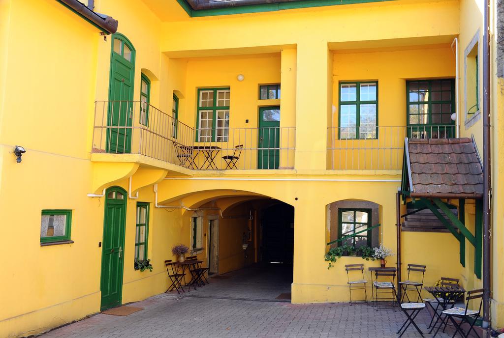 Hauser-Bodnár Ház Eger Exterior foto