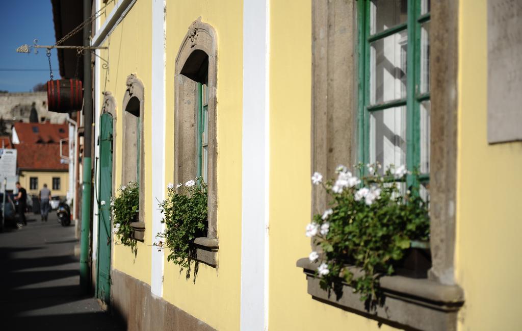 Hauser-Bodnár Ház Eger Exterior foto